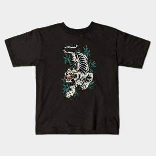 Tiger Oriental Beast Attacking Kids T-Shirt